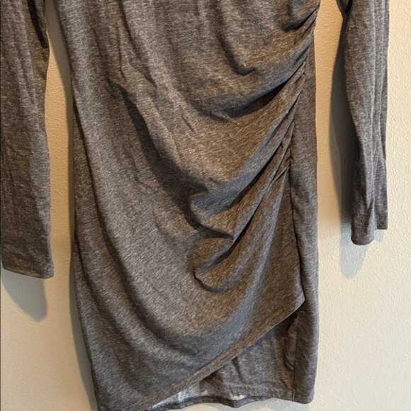 Leith Dress - Picture 3 of 7